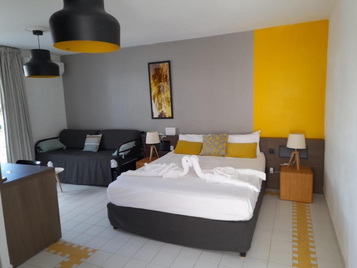 Studio 25 M Manganao Joela 4 Personnes Avec Machine A Laver (Adults Only) Saint-Francois  Luaran gambar