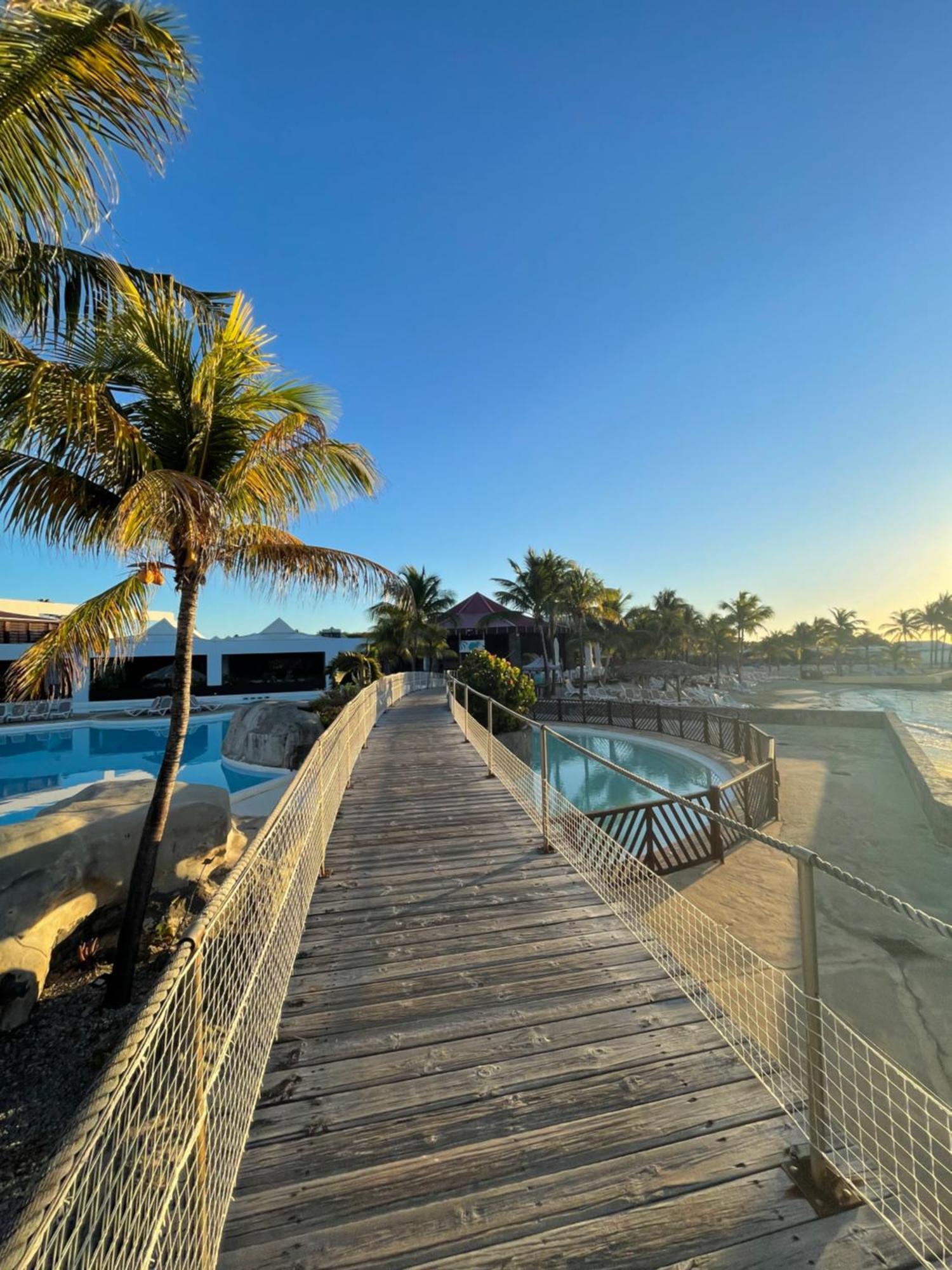 Studio 25 M Manganao Joela 4 Personnes Avec Machine A Laver (Adults Only) Saint-Francois  Luaran gambar