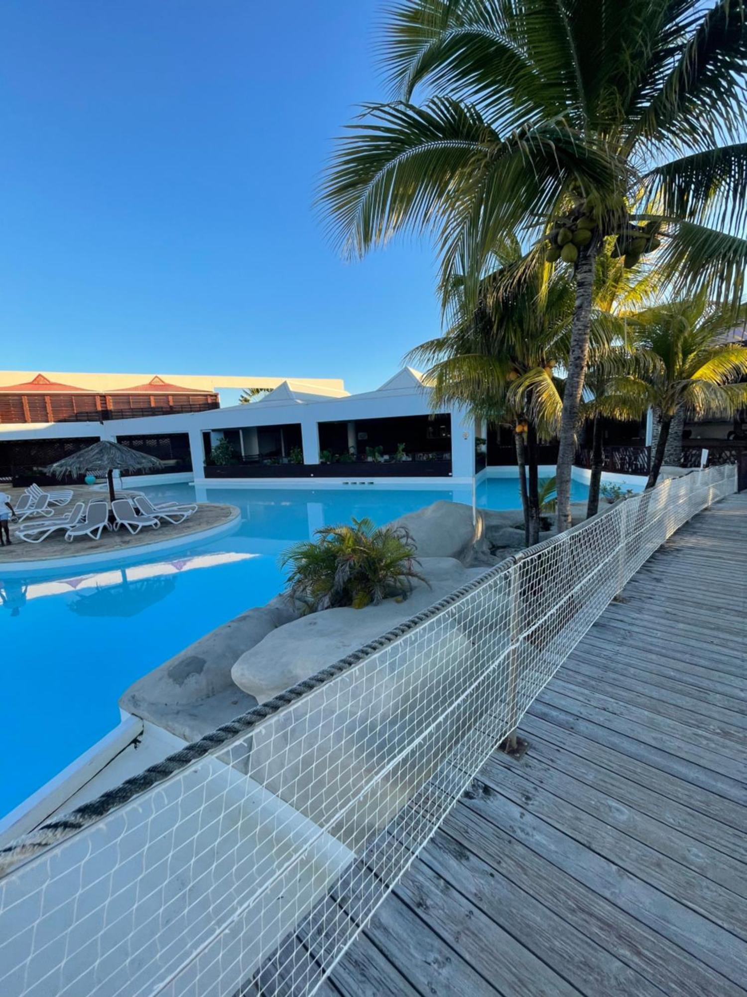 Studio 25 M Manganao Joela 4 Personnes Avec Machine A Laver (Adults Only) Saint-Francois  Luaran gambar