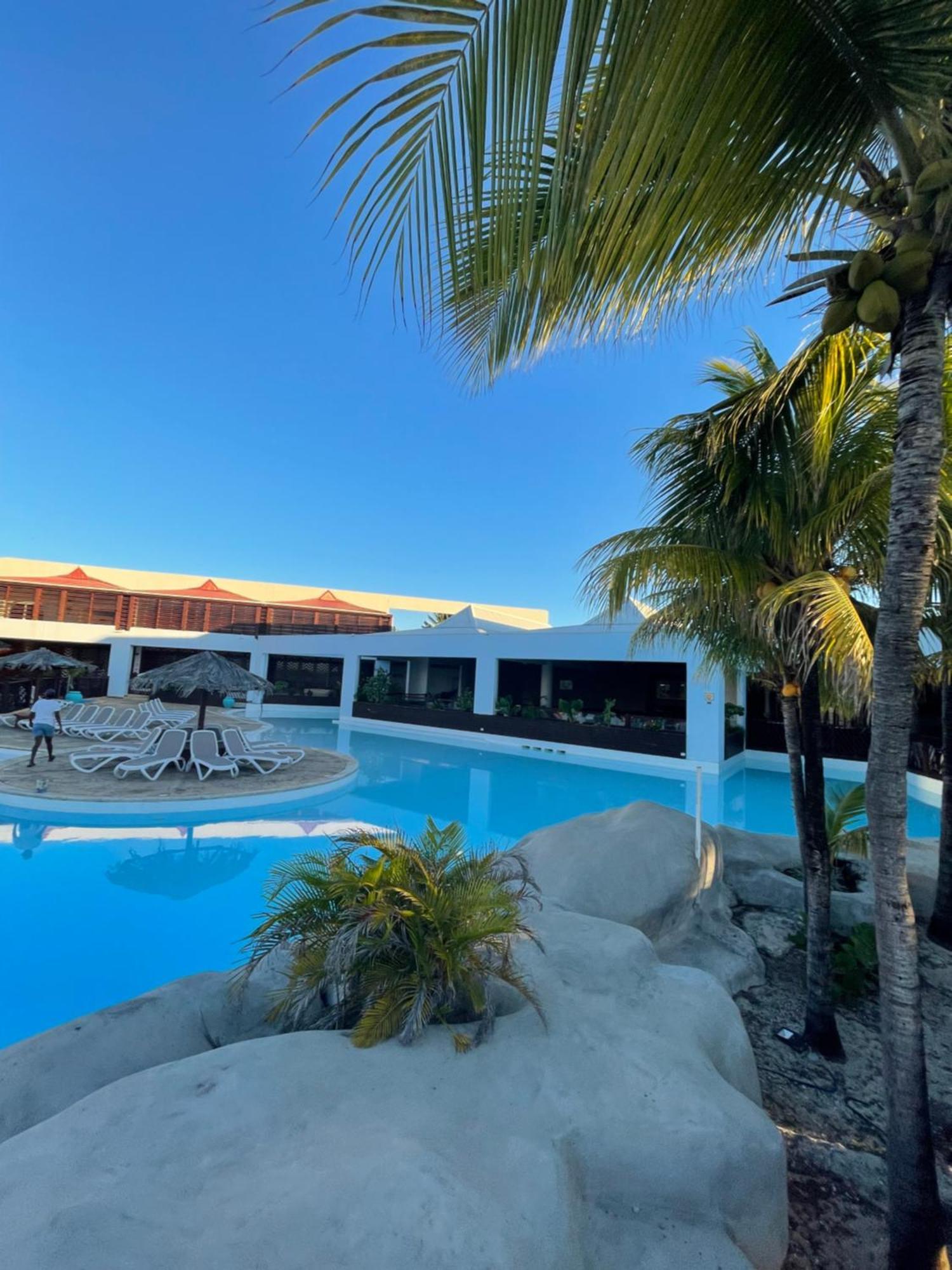 Studio 25 M Manganao Joela 4 Personnes Avec Machine A Laver (Adults Only) Saint-Francois  Luaran gambar